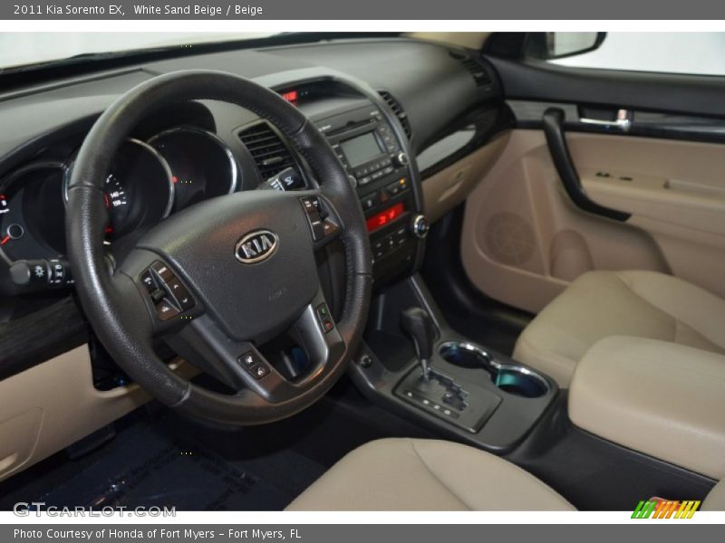 White Sand Beige / Beige 2011 Kia Sorento EX