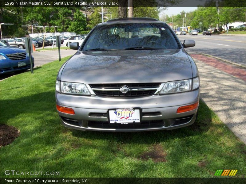 Sunlit Sand Metallic / Charcoal Black 1999 Nissan Maxima GLE