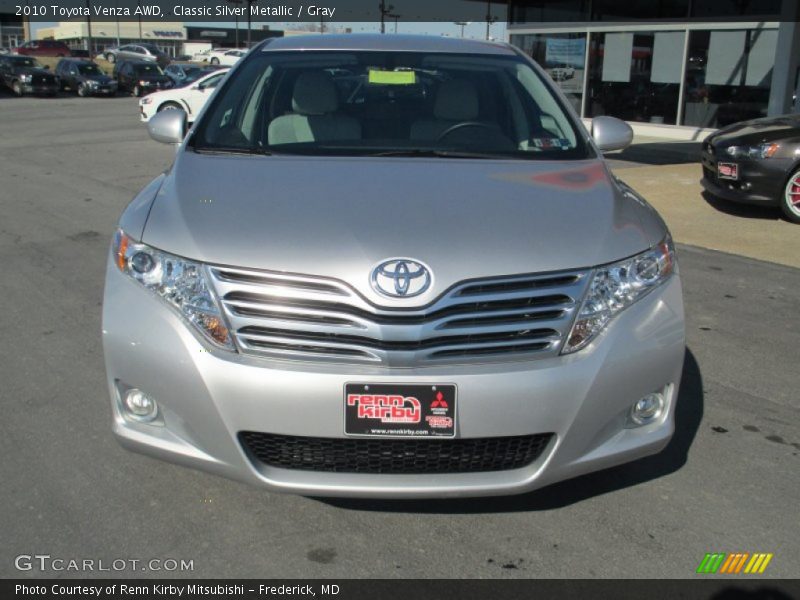 Classic Silver Metallic / Gray 2010 Toyota Venza AWD
