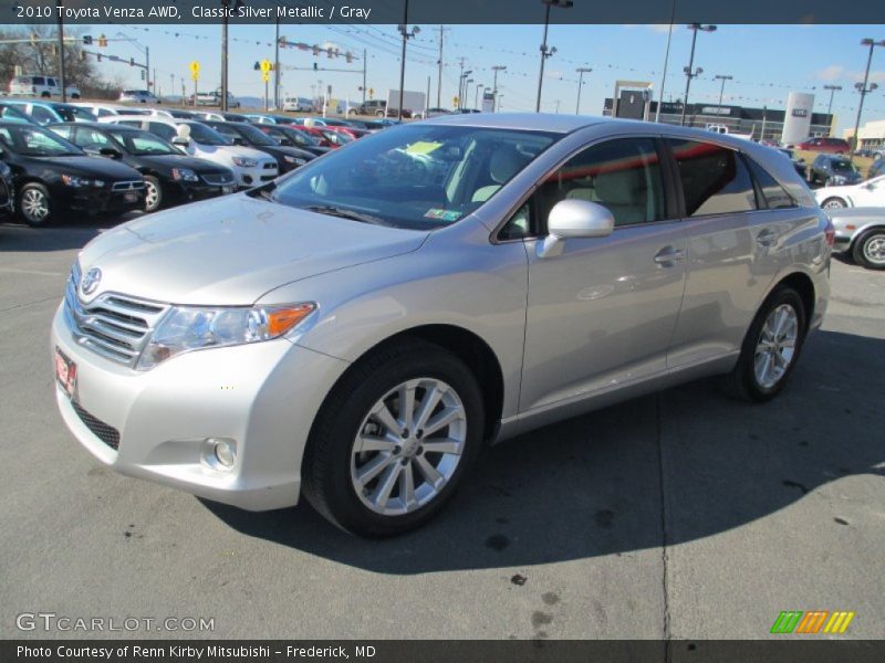 Classic Silver Metallic / Gray 2010 Toyota Venza AWD