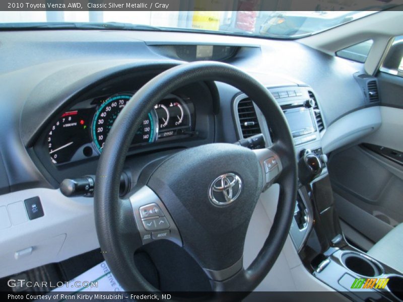 Classic Silver Metallic / Gray 2010 Toyota Venza AWD