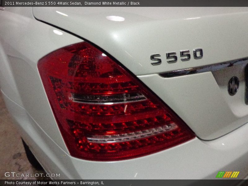 Diamond White Metallic / Black 2011 Mercedes-Benz S 550 4Matic Sedan