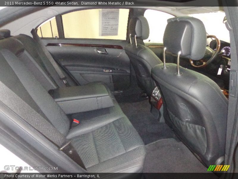 Diamond White Metallic / Black 2011 Mercedes-Benz S 550 4Matic Sedan