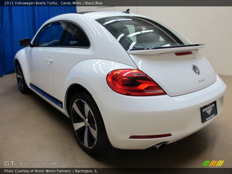 Candy White / Black/Blue 2013 Volkswagen Beetle Turbo