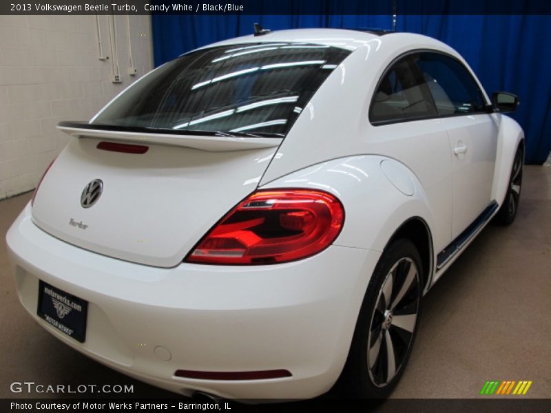 Candy White / Black/Blue 2013 Volkswagen Beetle Turbo