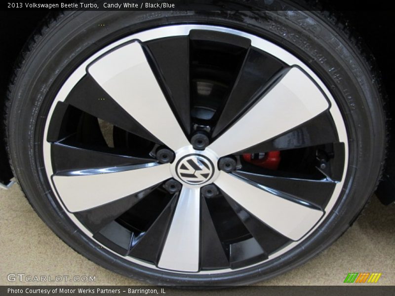 Candy White / Black/Blue 2013 Volkswagen Beetle Turbo