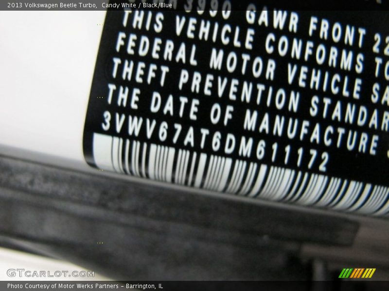 Candy White / Black/Blue 2013 Volkswagen Beetle Turbo