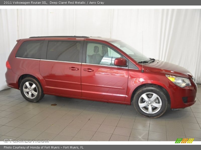 Deep Claret Red Metallic / Aero Gray 2011 Volkswagen Routan SEL