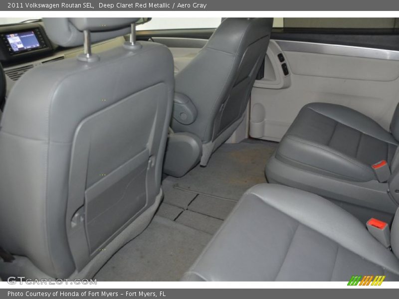 Deep Claret Red Metallic / Aero Gray 2011 Volkswagen Routan SEL