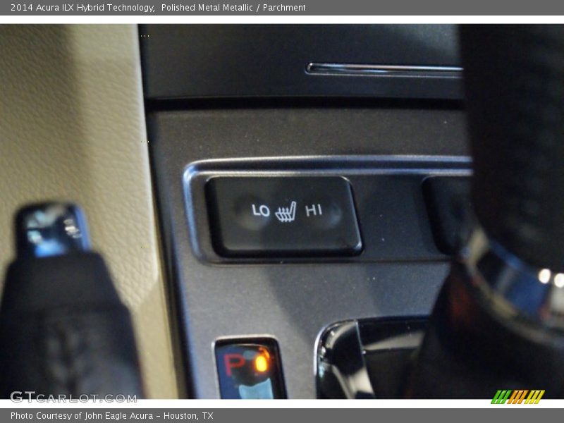 Controls of 2014 ILX Hybrid Technology