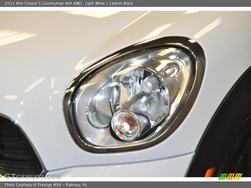 Light White / Carbon Black 2011 Mini Cooper S Countryman All4 AWD