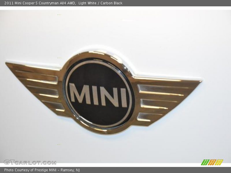 Light White / Carbon Black 2011 Mini Cooper S Countryman All4 AWD