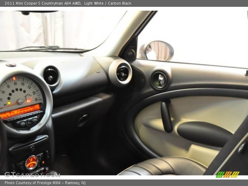 Light White / Carbon Black 2011 Mini Cooper S Countryman All4 AWD