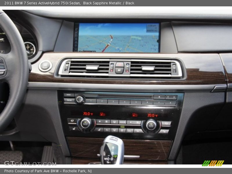 Controls of 2011 7 Series ActiveHybrid 750i Sedan