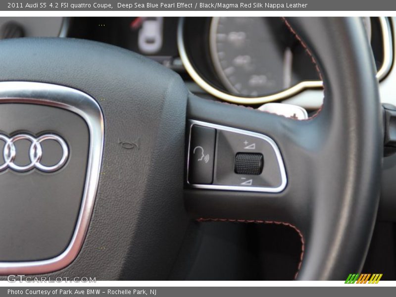 Deep Sea Blue Pearl Effect / Black/Magma Red Silk Nappa Leather 2011 Audi S5 4.2 FSI quattro Coupe