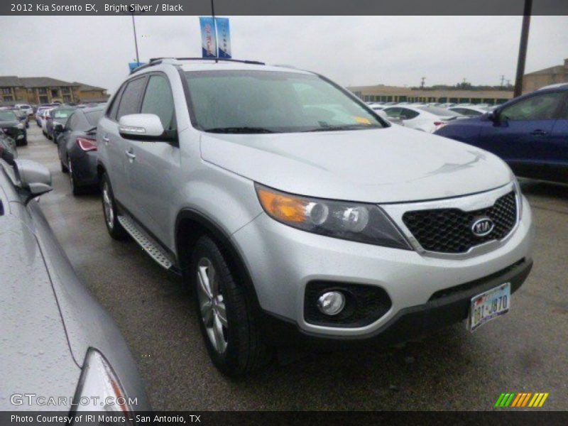 Bright Silver / Black 2012 Kia Sorento EX
