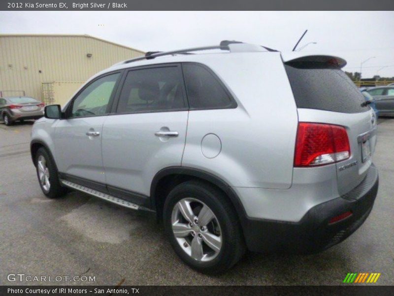 Bright Silver / Black 2012 Kia Sorento EX