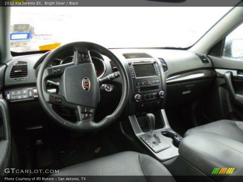 Bright Silver / Black 2012 Kia Sorento EX