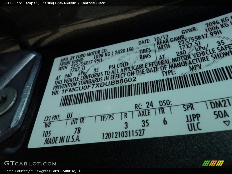 Sterling Gray Metallic / Charcoal Black 2013 Ford Escape S