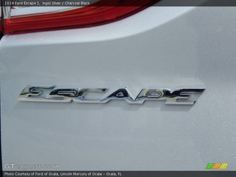 Ingot Silver / Charcoal Black 2014 Ford Escape S