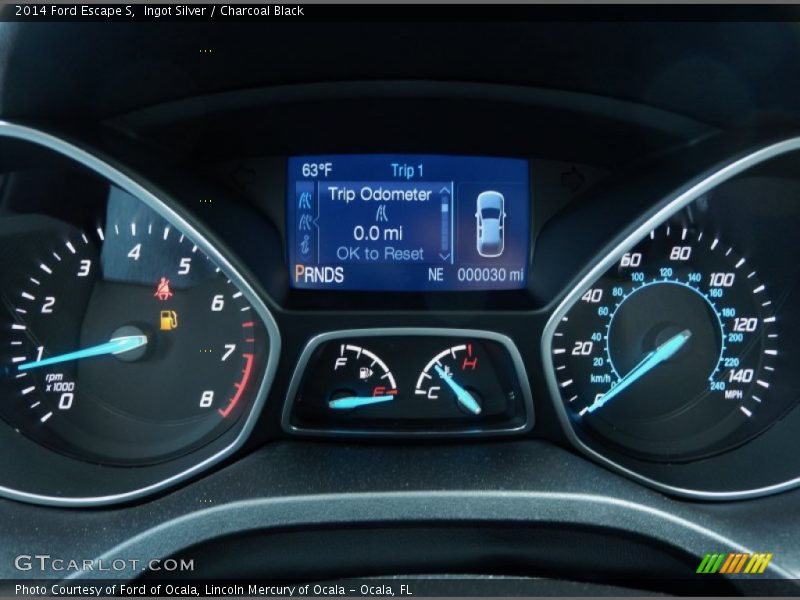 Ingot Silver / Charcoal Black 2014 Ford Escape S