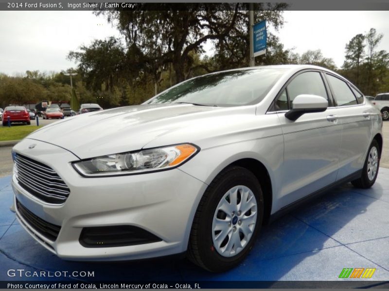 Ingot Silver / Earth Gray 2014 Ford Fusion S