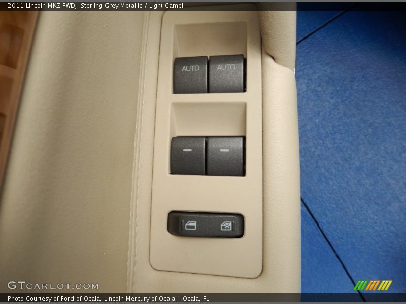 Sterling Grey Metallic / Light Camel 2011 Lincoln MKZ FWD