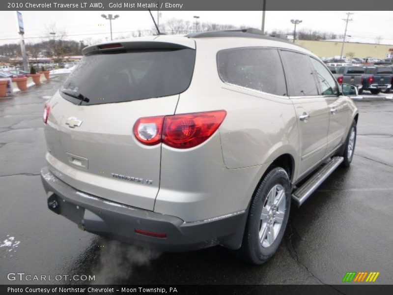 Gold Mist Metallic / Ebony 2010 Chevrolet Traverse LT AWD