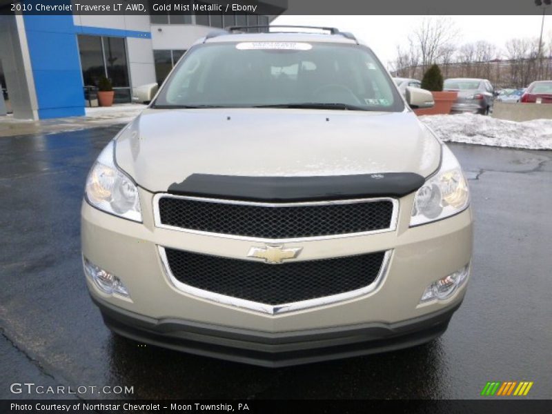 Gold Mist Metallic / Ebony 2010 Chevrolet Traverse LT AWD