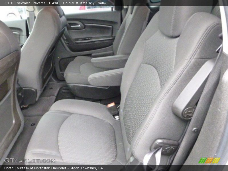 Gold Mist Metallic / Ebony 2010 Chevrolet Traverse LT AWD
