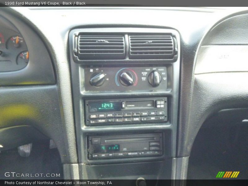 Black / Black 1998 Ford Mustang V6 Coupe
