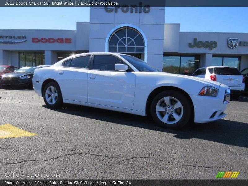 Bright White / Black/Light Frost Beige 2012 Dodge Charger SE