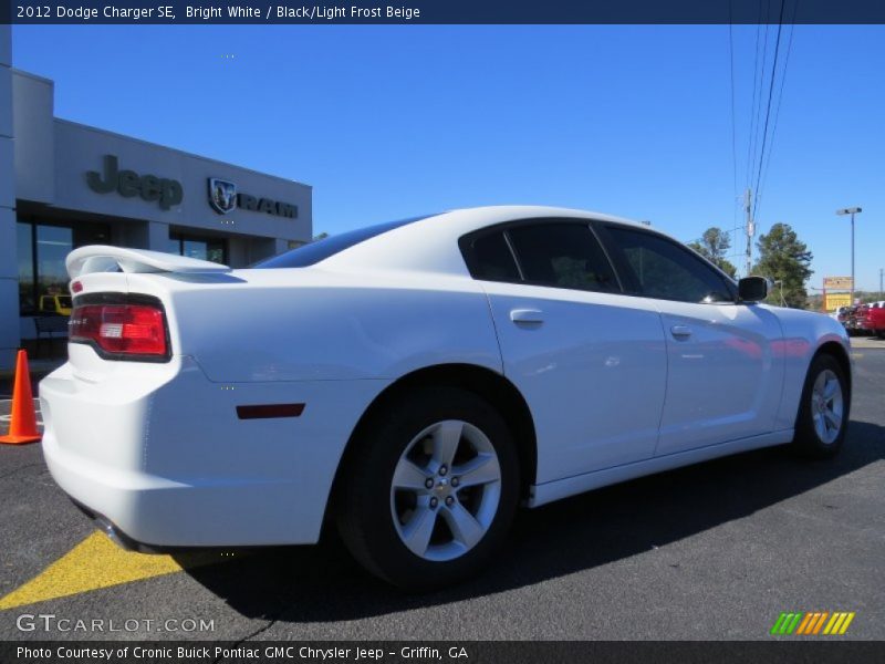 Bright White / Black/Light Frost Beige 2012 Dodge Charger SE