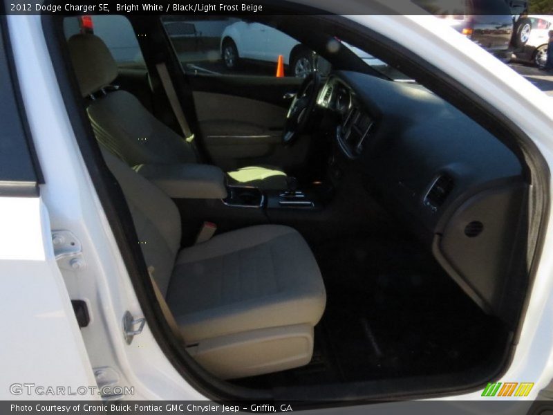 Bright White / Black/Light Frost Beige 2012 Dodge Charger SE