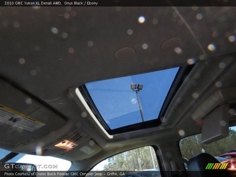 Onyx Black / Ebony 2010 GMC Yukon XL Denali AWD