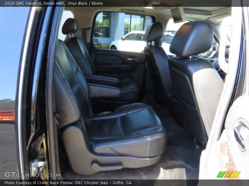 Onyx Black / Ebony 2010 GMC Yukon XL Denali AWD