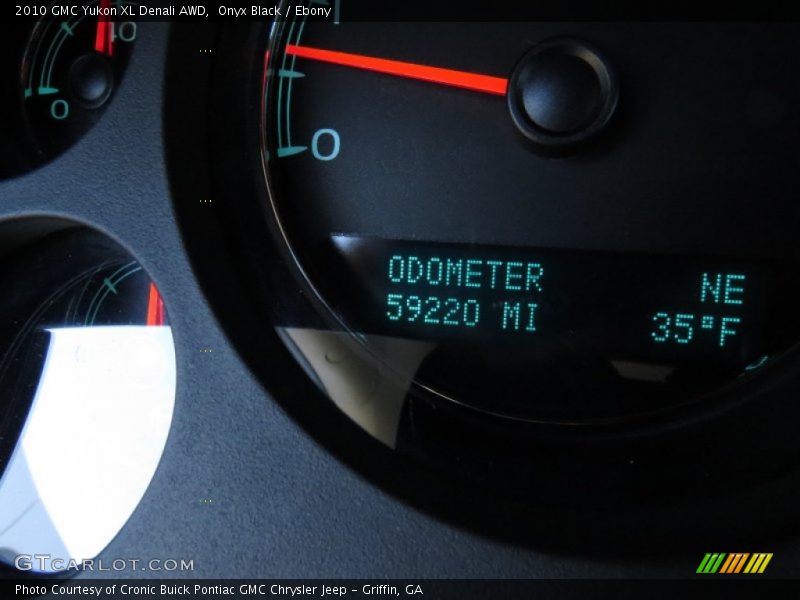 Onyx Black / Ebony 2010 GMC Yukon XL Denali AWD