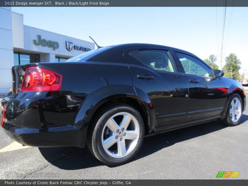 Black / Black/Light Frost Beige 2013 Dodge Avenger SXT