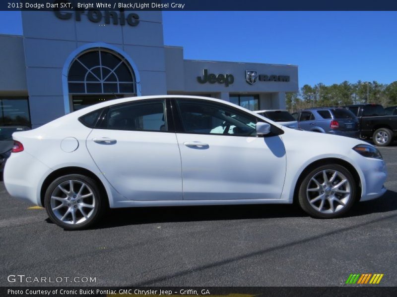Bright White / Black/Light Diesel Gray 2013 Dodge Dart SXT
