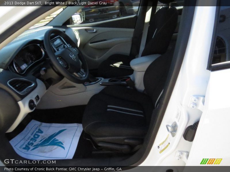 Bright White / Black/Light Diesel Gray 2013 Dodge Dart SXT