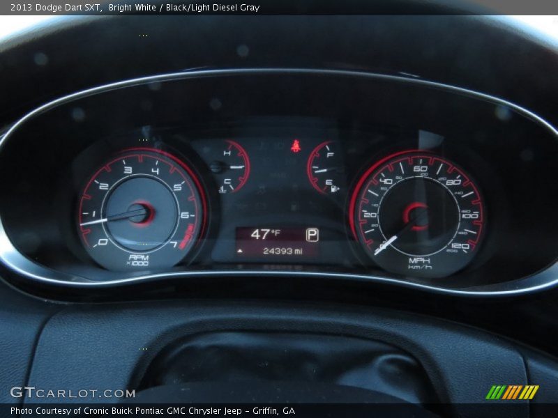 Bright White / Black/Light Diesel Gray 2013 Dodge Dart SXT