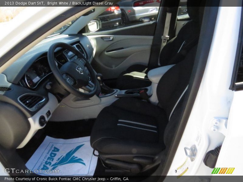 Bright White / Black/Light Diesel Gray 2013 Dodge Dart SXT