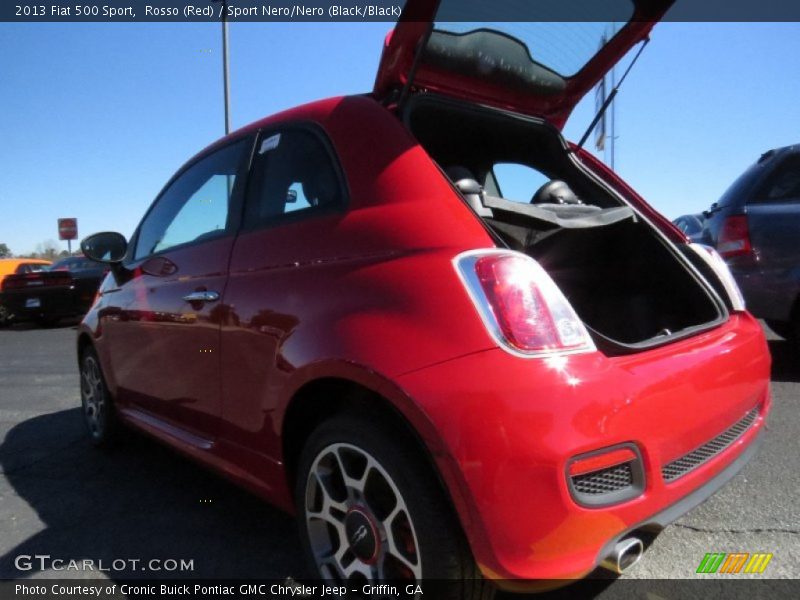 Rosso (Red) / Sport Nero/Nero (Black/Black) 2013 Fiat 500 Sport