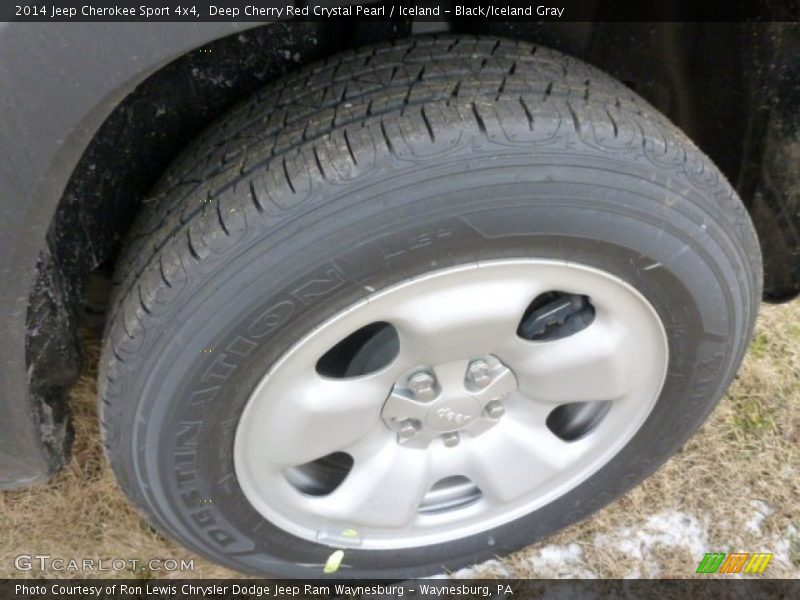 Deep Cherry Red Crystal Pearl / Iceland - Black/Iceland Gray 2014 Jeep Cherokee Sport 4x4