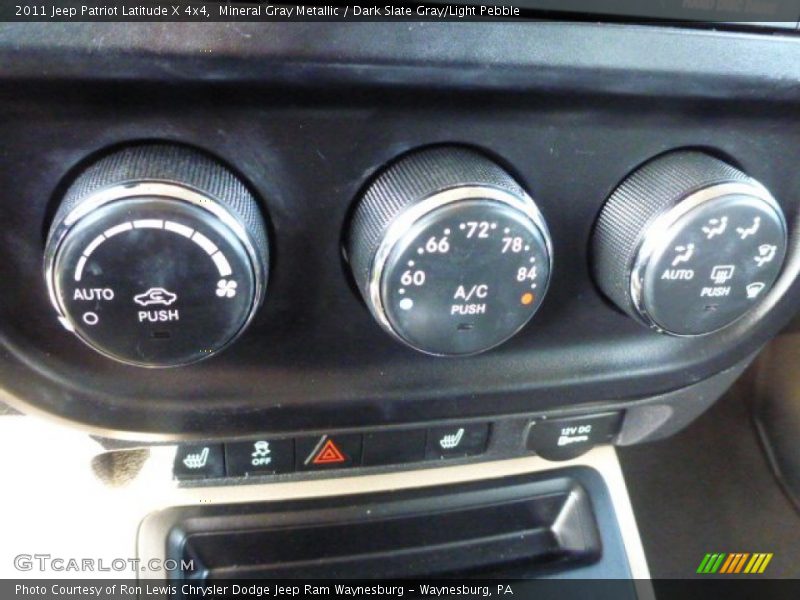 Mineral Gray Metallic / Dark Slate Gray/Light Pebble 2011 Jeep Patriot Latitude X 4x4