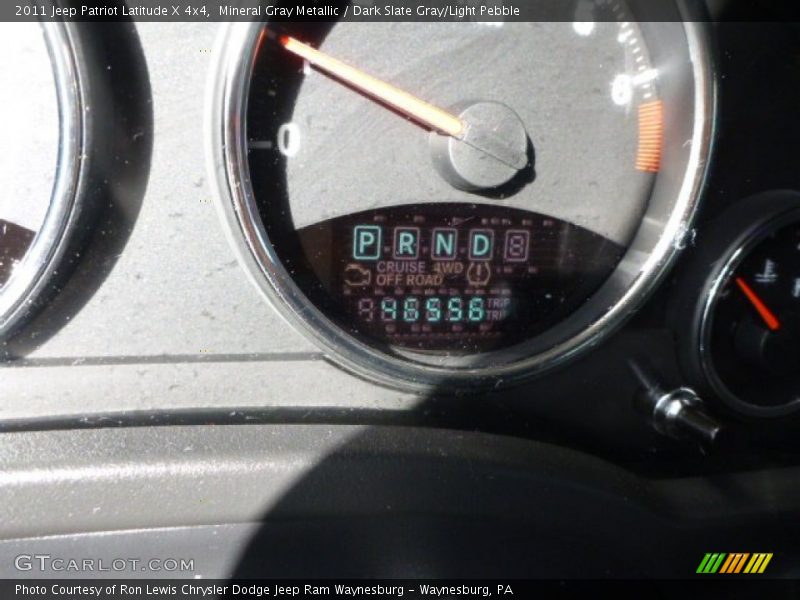 Mineral Gray Metallic / Dark Slate Gray/Light Pebble 2011 Jeep Patriot Latitude X 4x4