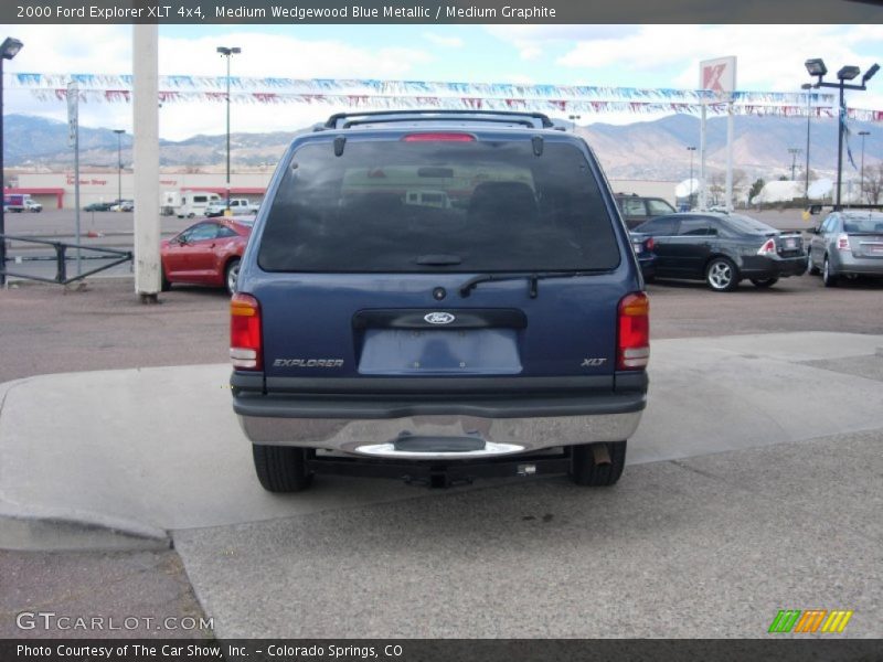 Medium Wedgewood Blue Metallic / Medium Graphite 2000 Ford Explorer XLT 4x4