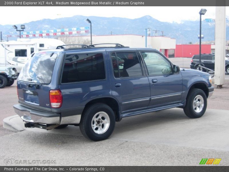 Medium Wedgewood Blue Metallic / Medium Graphite 2000 Ford Explorer XLT 4x4