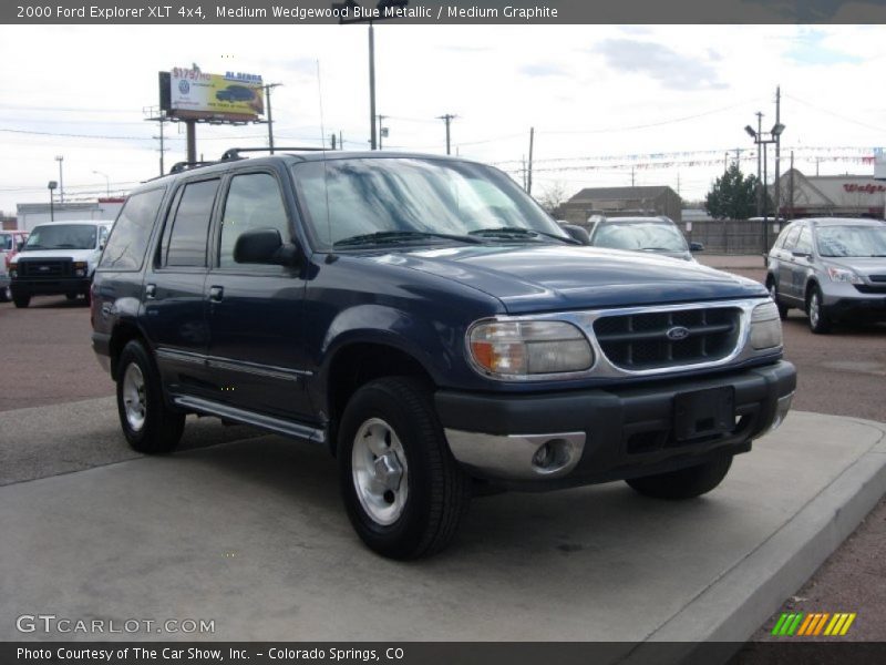 Medium Wedgewood Blue Metallic / Medium Graphite 2000 Ford Explorer XLT 4x4