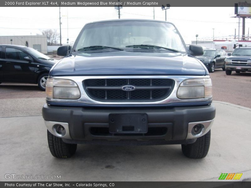 Medium Wedgewood Blue Metallic / Medium Graphite 2000 Ford Explorer XLT 4x4